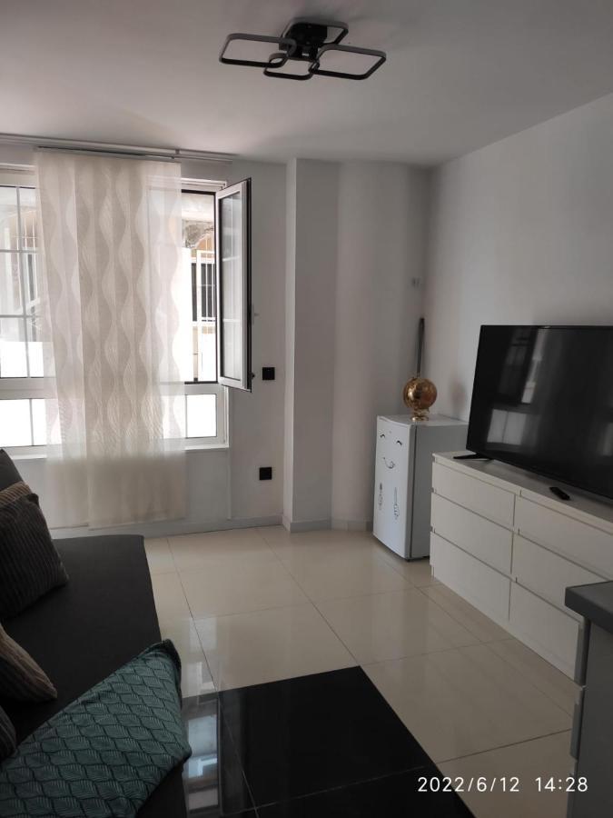 Winnie'S Homestay لاس بالماس دي غران كاناريا المظهر الخارجي الصورة